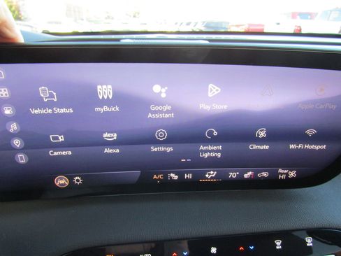 Used 2025 Buick Enclave Sport Touring image 31