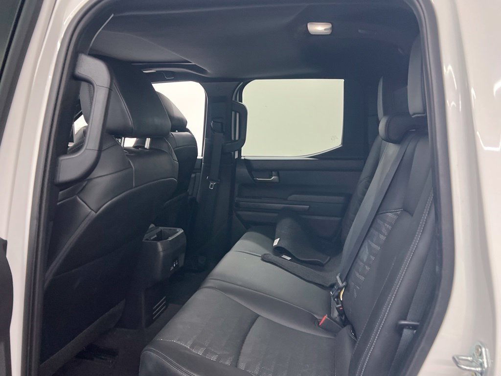 Used 2024 Toyota Tacoma TRD Off-Road w/ TRD Off Road Premium Package AWD/4WD image 10