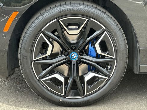 Certified 2024 BMW iX xDrive50 w/ Sport Package AWD/4WD image 39