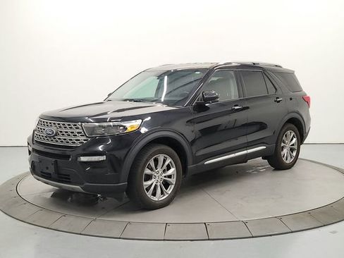Used 2021 Ford Explorer Limited AWD/4WD image 3