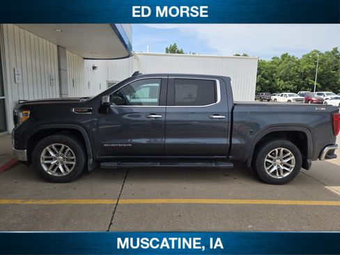 Used 2021 GMC Sierra 1500 SLT w/ SLT Convenience Package AWD/4WD image 3