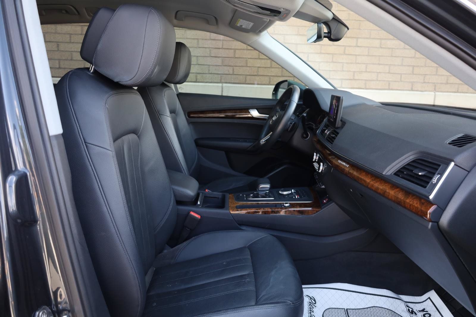 Used 2018 Audi Q5 2.0T Premium AWD/4WD image 28
