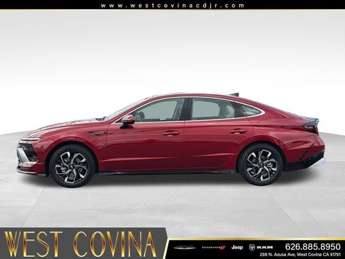 Used 2025 Hyundai Sonata SEL FWD image 4