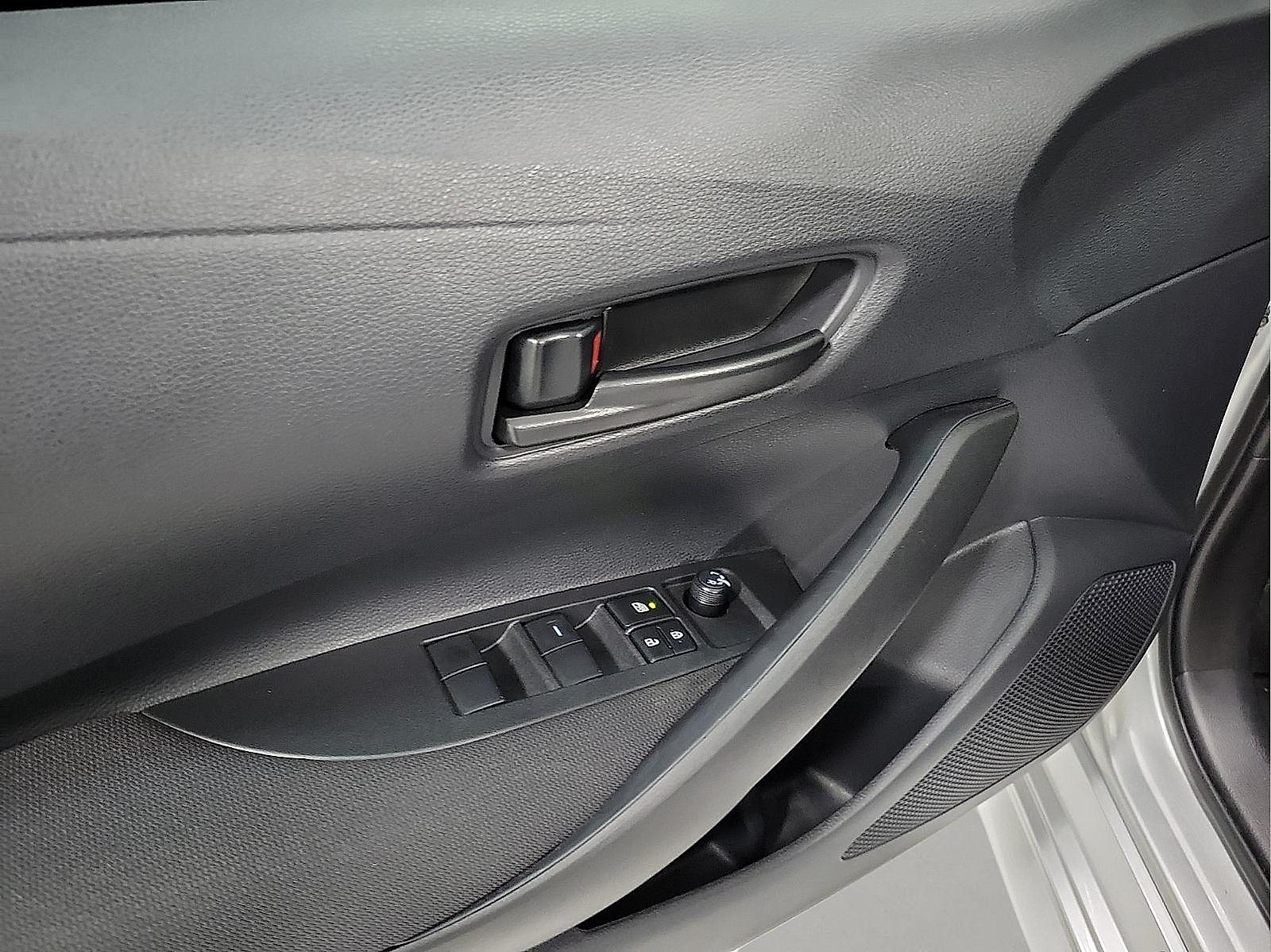 Certified 2026 Toyota Corolla LE FWD image 9