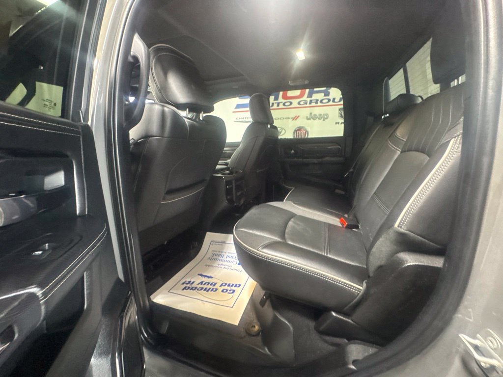 Used 2025 RAM 2500 Limited AWD/4WD image 35