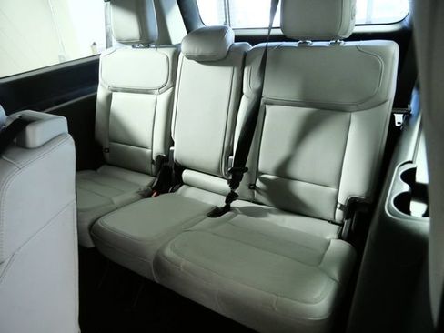 Certified 2025 Ford Expedition Max Platinum AWD/4WD image 15
