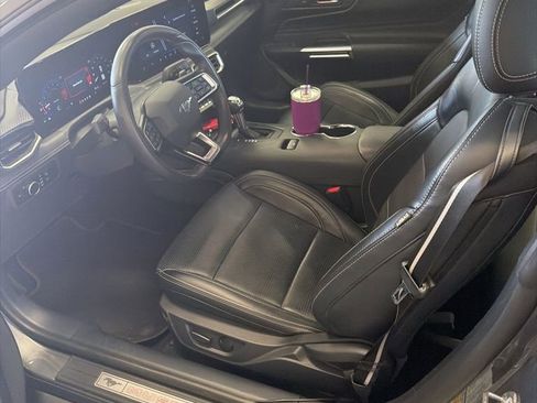 Used 2024 Ford Mustang GT Premium image 2