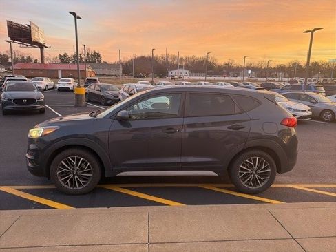 Used 2019 Hyundai Tucson SEL image 3