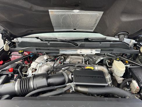 Used 2017 GMC Sierra 2500 SLT w/ Duramax Plus Package image 16