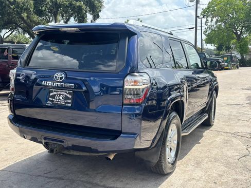 Used 2016 Toyota 4Runner SR5 RWD image 7