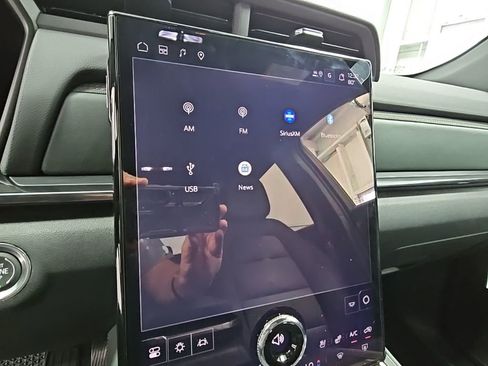 New 2026 GMC Terrain AT4 w/ Convenience Package III image 15