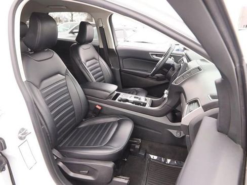 Certified 2024 Ford Edge SEL image 24