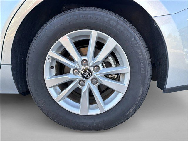 Used 2026 Toyota Camry LE w/ Convenience Package FWD image 9