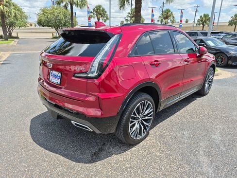 Used 2025 Cadillac XT4 Sport FWD image 5