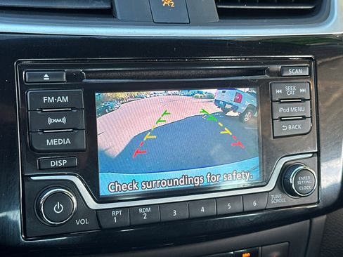 Used 2018 Nissan Sentra SV image 18