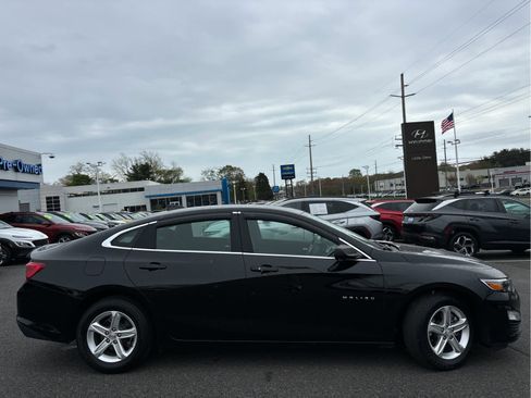 Used 2023 Chevrolet Malibu LS FWD image 4