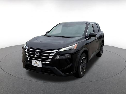 Used 2025 Nissan Rogue SV FWD image 7