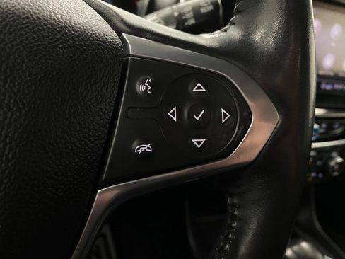 Used 2021 Chevrolet Traverse RS image 17