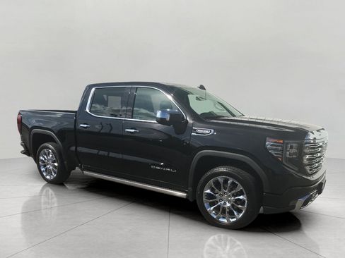 Used 2023 GMC Sierra 1500 Denali AWD/4WD image 1