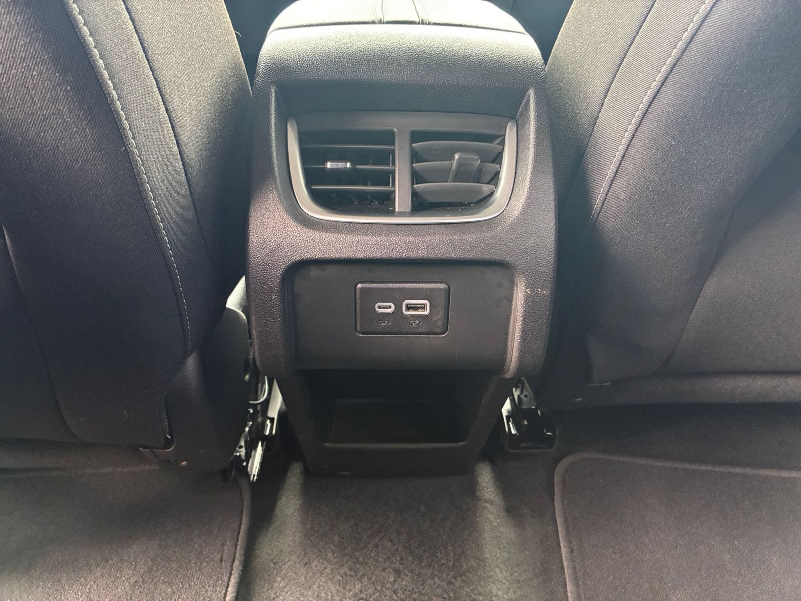 Used 2026 Chevrolet Blazer LT FWD image 22