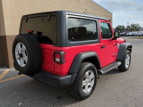 Used 2021 Jeep Wrangler Sport S image 4