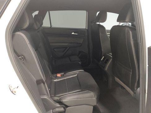 Used 2021 Volkswagen Atlas Cross Sport SE AWD/4WD image 19