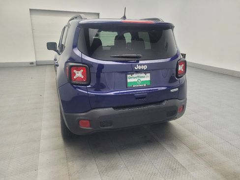 Used 2020 Jeep Renegade Latitude w/ Popular Equipment Group image 6