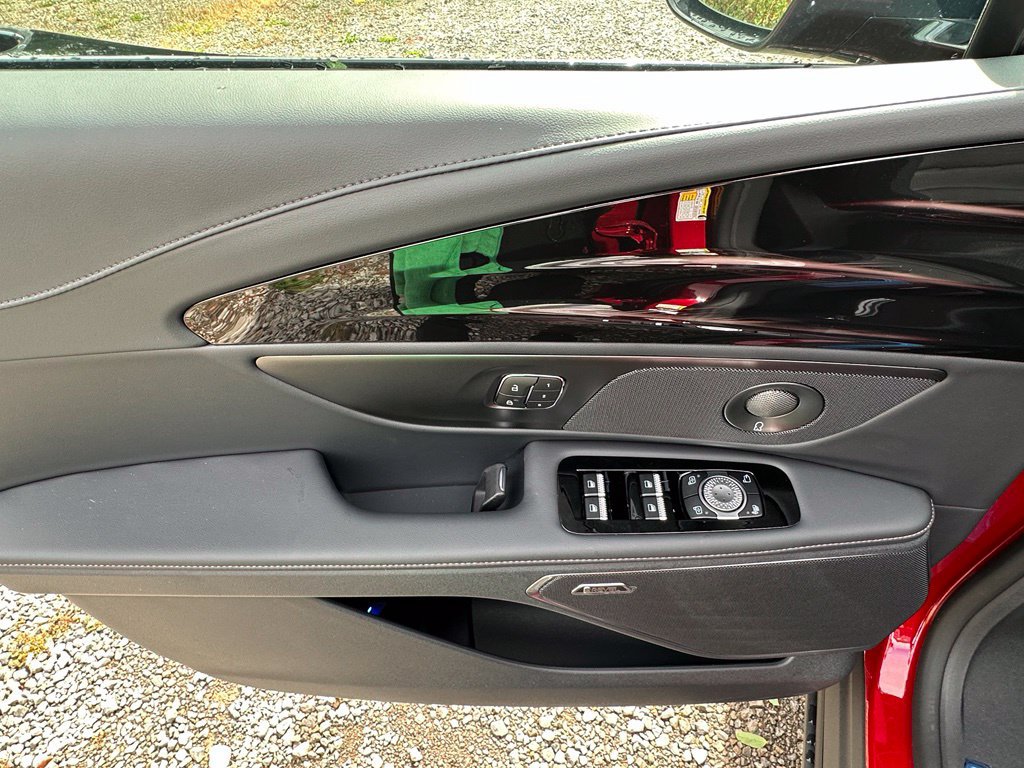New 2026 Lincoln Nautilus Reserve AWD/4WD image 17