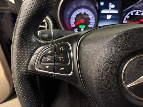 Used 2015 Mercedes-Benz C 300 4MATIC Sedan image 22