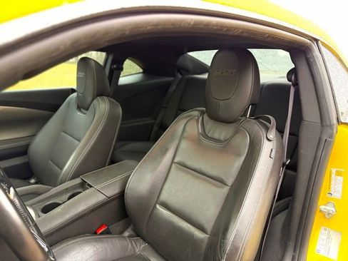 Used 2015 Chevrolet Camaro SS w/ RS Package image 10