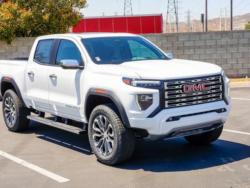 New 2026 GMC Canyon Denali AWD/4WD image 5