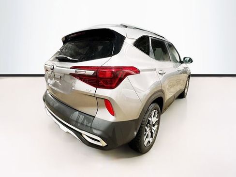Used 2021 Kia Seltos EX image 7