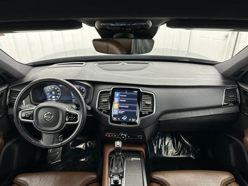Used 2022 Volvo XC90 T6 Inscription w/ Advanced Package image 13
