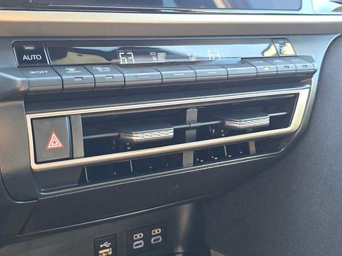 Used 2025 Toyota Camry LE FWD image 31