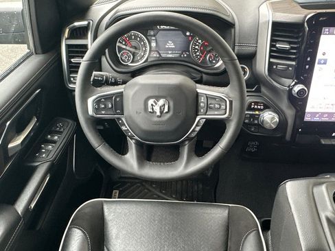 Used 2025 RAM 1500 Laramie image 15