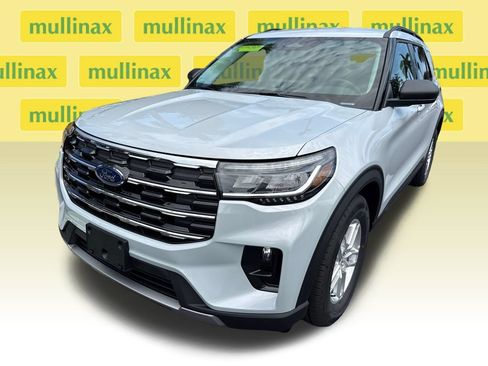 New 2026 Ford Explorer Active w/ Active Comfort Package RWD image 19