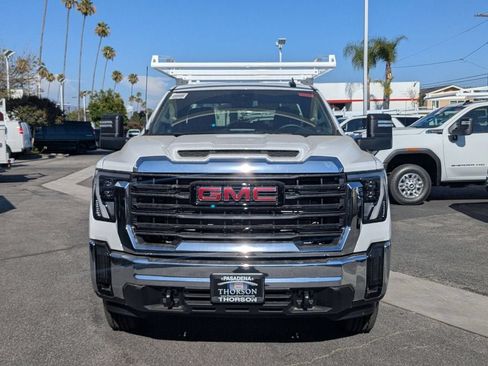 New 2026 GMC Sierra 2500 Pro w/ Convenience Package RWD image 2