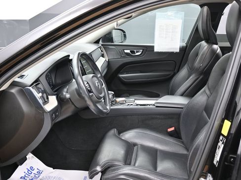 Used 2021 Volvo XC60 T5 Inscription w/ Advanced Package FWD image 16