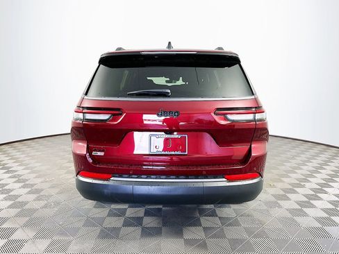 New 2026 Jeep Grand Cherokee L 4WD image 9