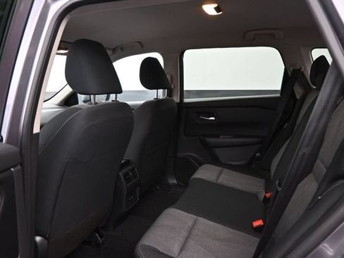 Used 2026 Nissan Rogue SV FWD image 15