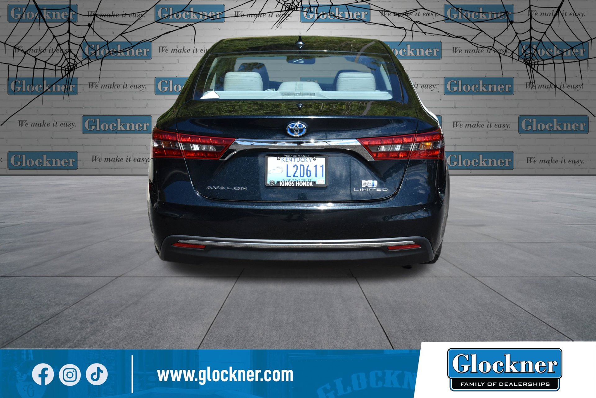 Used 2016 Toyota Avalon Limited w/ Toyota Safety Sense Package FWD image 7