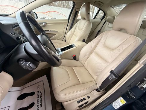 Used 2013 Volvo S60 T5 image 16