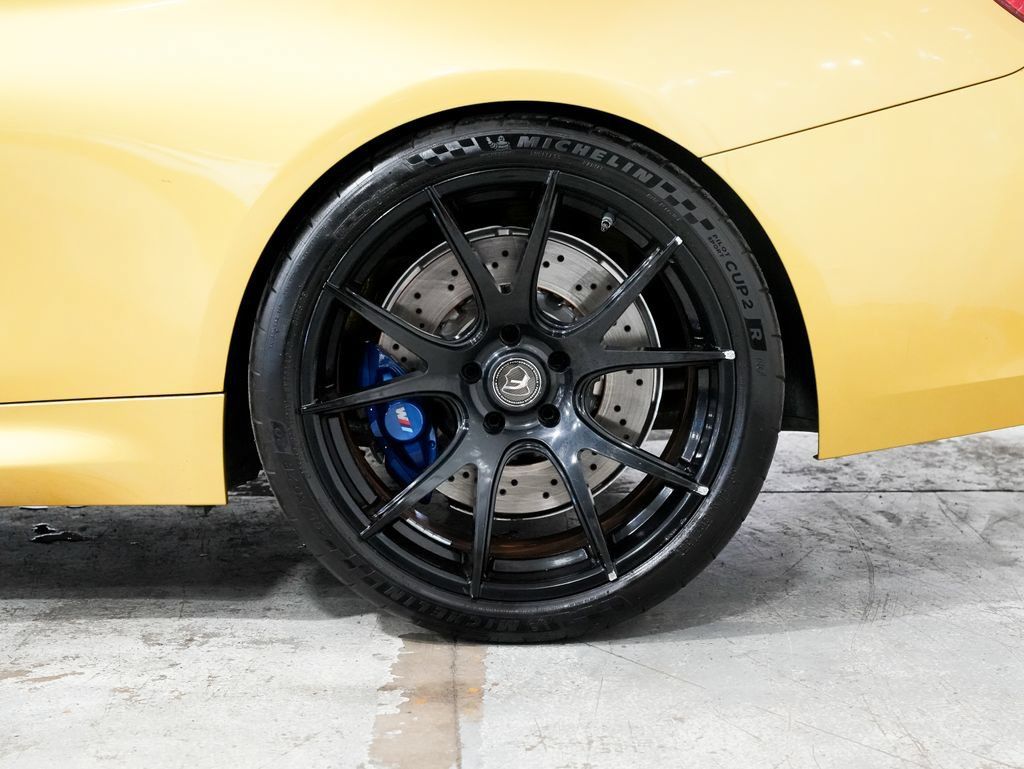 Used 2015 BMW M4 Coupe w/ Executive Package RWD image 37