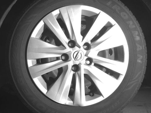 Used 2025 Nissan Sentra S image 12