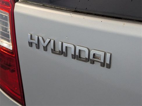 Used 2009 Hyundai Elantra image 12