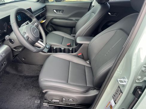 New 2026 Hyundai Kona SEL Premium image 9