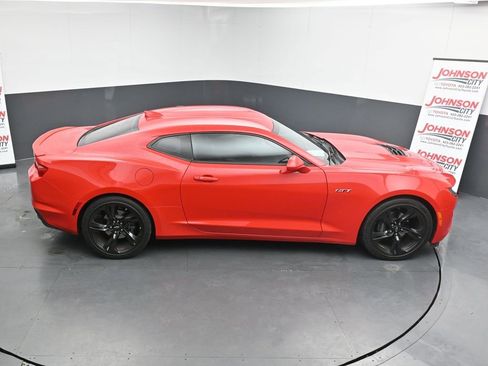 Used 2020 Chevrolet Camaro LT image 17