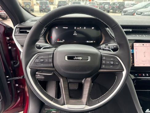 New 2026 Jeep Grand Cherokee Limited image 10