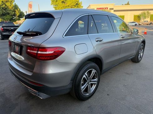 Used 2019 Mercedes-Benz GLC 300 w/ Premium Package image 13