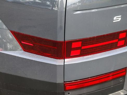 New 2026 Hyundai Santa Fe SEL FWD image 10